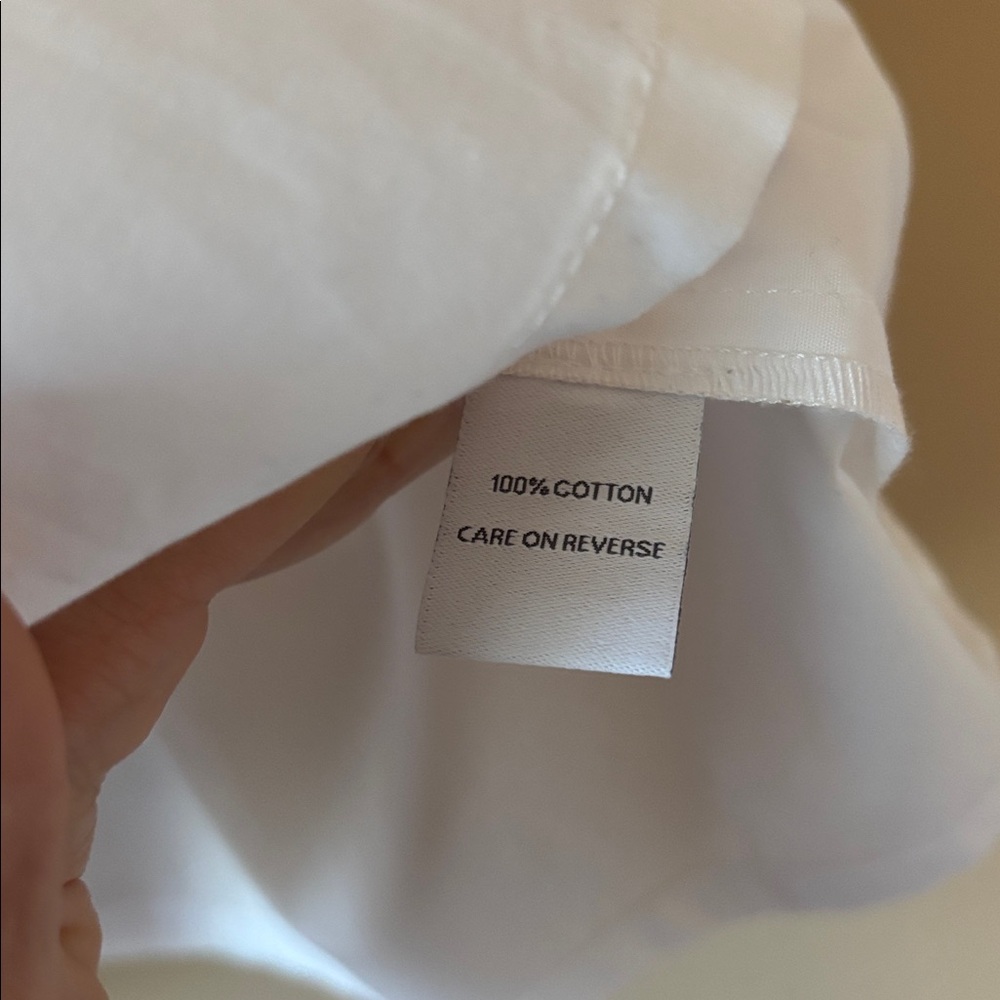 White off shoulder dress Liv & Laf NWT - Picture 4 of 6